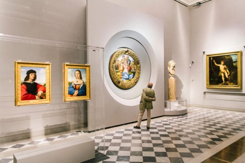 Art & History at Uffizi: Medici Influence & Terrace Views - Renowned Renaissance Art Collection