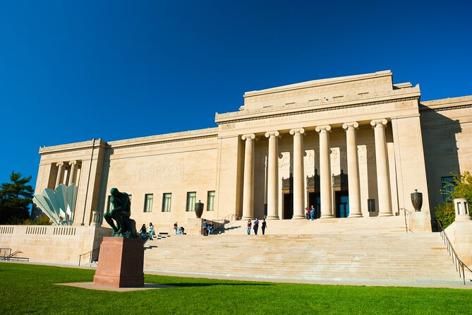 Art, Nature & Legacy: A Kansas City Private Walking Tour - Exploring Kansas Citys Fountains