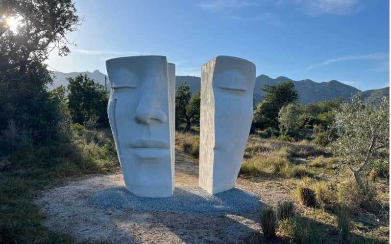 Arte-Contemporary: Sculpture Park and Art Gallery Visit - Key Points