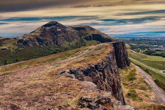 Arthurs Seat Hike With a Local Guide - Tour Overview and Details