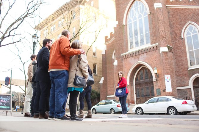 Arts District Food Tour in Richmond - Hearing Neighborhood Defining Stories