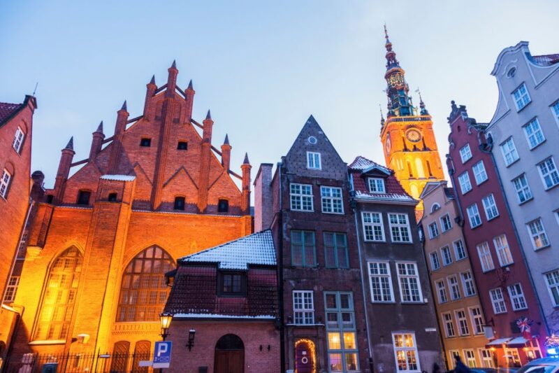 Artus Court and Gdansk Old Town Private Tour With Tickets - Artus Court Features