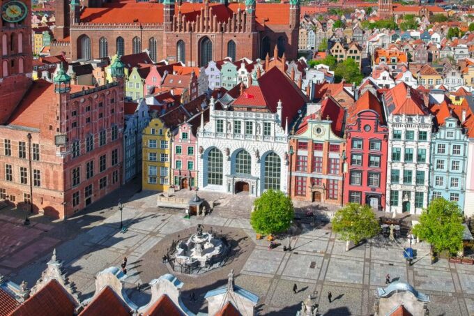 Artus Court and Gdansk Old Town Private Tour With Tickets - Frequently Asked Questions