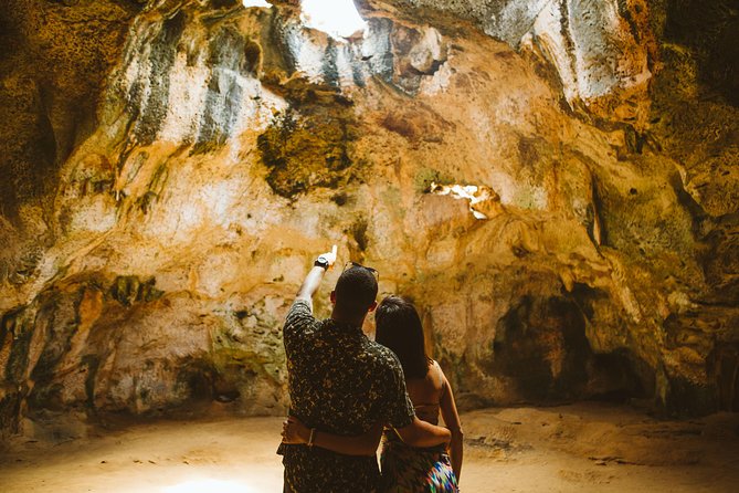 Aruba Beach and Cave Island Tour - Guadirikiri Caves Experience
