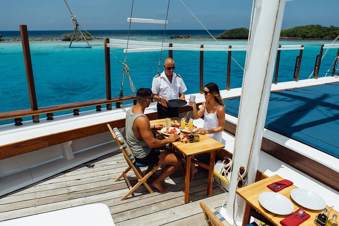 Aruba Lagoon Cruise With Onboard Chef and Signature Cocktails - Pickup and Drop-off Arrangements