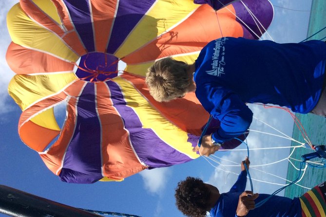 Aruba Parasailing Experience From Noord - Safety and Guidance