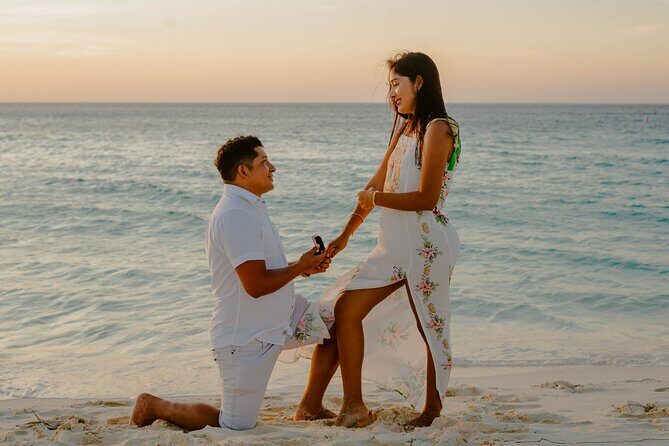 Aruba Romantic Sunset Photoshoot & Beach Picnic in Luxury Cabana - FAQ