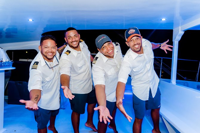 Aruba Sunset Sail With Caribbean Dinner and Live Music - Overview and Experience