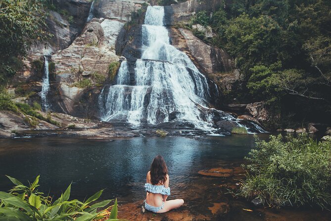 Arugam Bay to Ella Shuttle & Upper Diyaluma Waterfall Hike - Booking Information