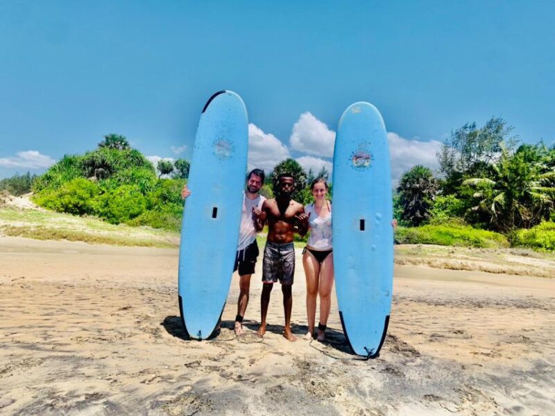 Arugambay : Surf School and Surf Camp - Key Points