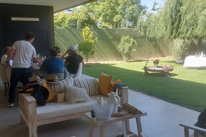 Asado at Mendoza House Experience With Friends - Inclusions and Amenities