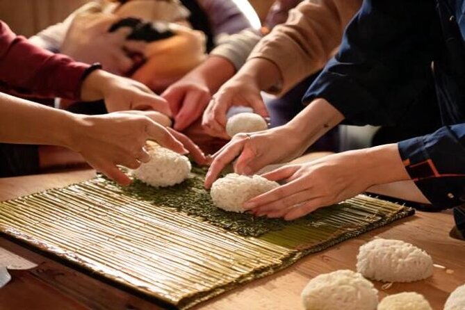 Asakusa Morning Teishoku Onigiri and Miso Soup Workshop - Onigiri and Miso Soup Making