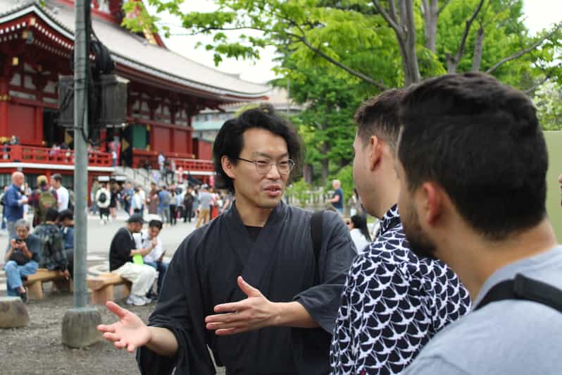 Asakusa Walking Tour With an Experienced Japanese Comedian - Highlights of the Tour