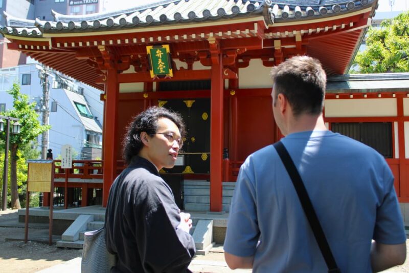 Asakusa Walking Tour With an Experienced Japanese Comedian - Itinerary and Meeting Point