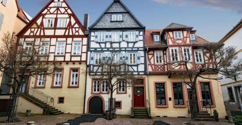 Aschaffenburg: Private Guided Walking Tour - Booking Information