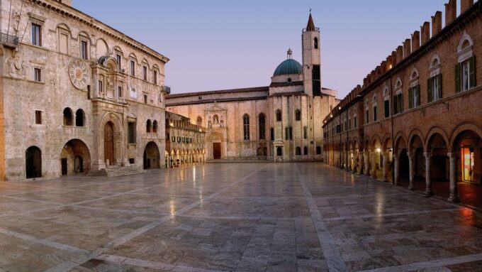 Ascoli Piceno: Evening Walking With Anisette Tasting - Exploring Ascoli Piceno