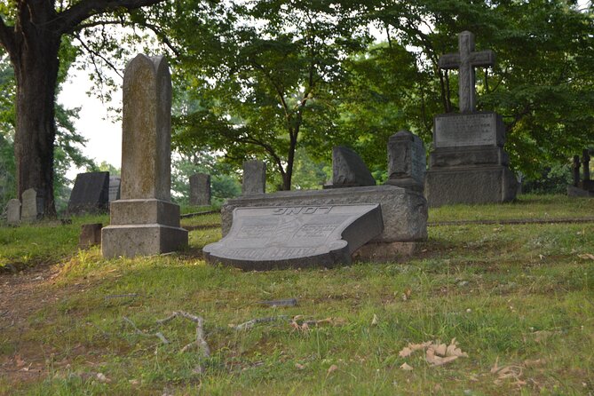Asheville Ghost Tour: A Walk Through Riverside Cemetery & Montford Neighborhood - Feedback and Reviews