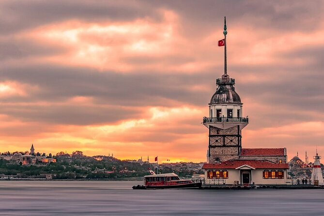 Asian Side of Istanbul: Uskudar and Kadikoy Full Day Tour - Kadikoy Markets and Cuisine