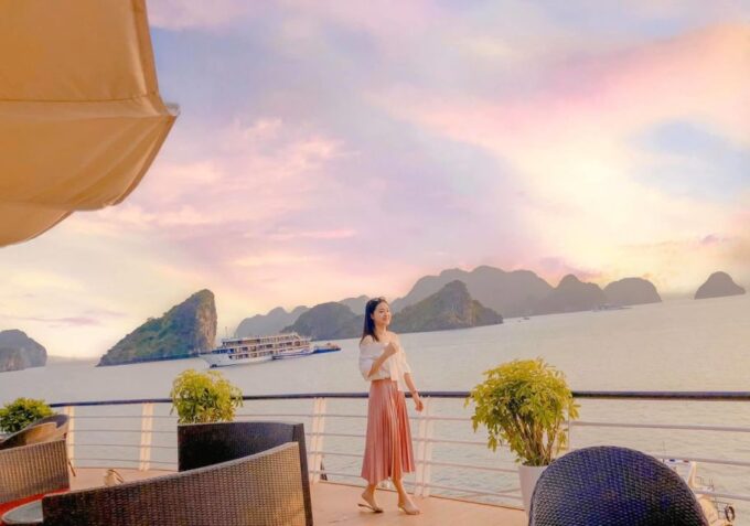 Aspira Cruise: 2D1N Luxury Getaway at Ha Long - Lan Ha Bay - Luxury Amenities and Activities