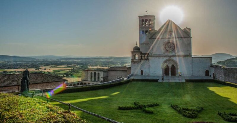 Assisi: 3-Hours Private Tour Including St. Francis Basilica - Guided Tour Highlights