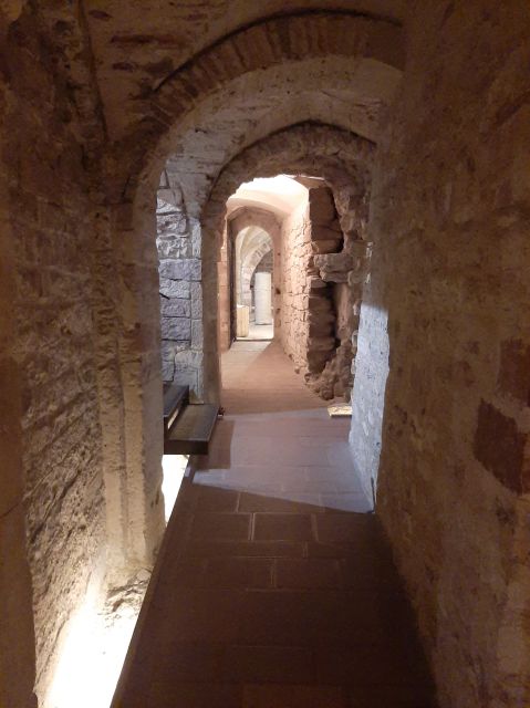 Assisi: Crypt of San Rufino and Roman Forum Underground Tour - Itinerary Details