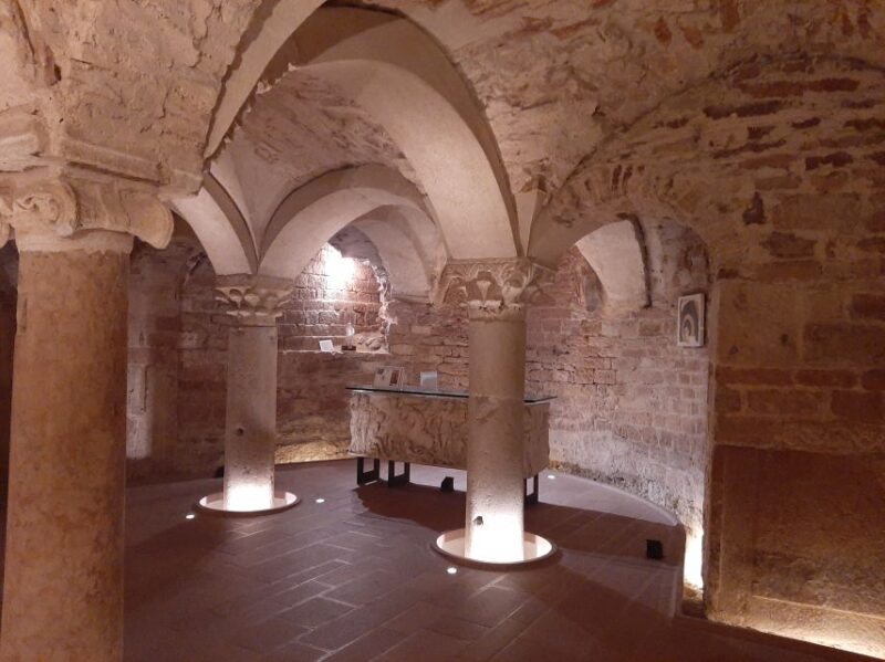 Assisi: Crypt of San Rufino and Roman Forum Underground Tour - Historical Significance