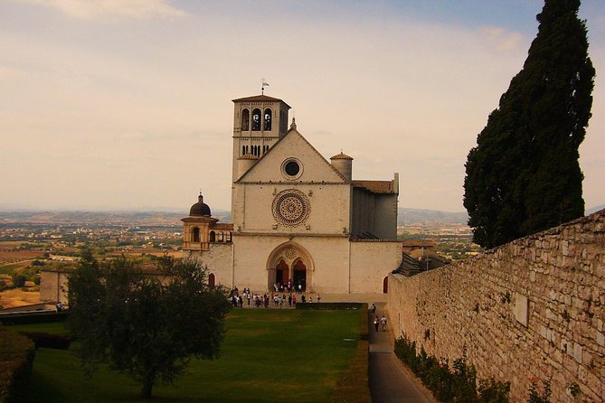 Assisi Full Day Tour Including St Francis Basilica and Porziuncola - Saint Rufinos Cathedral