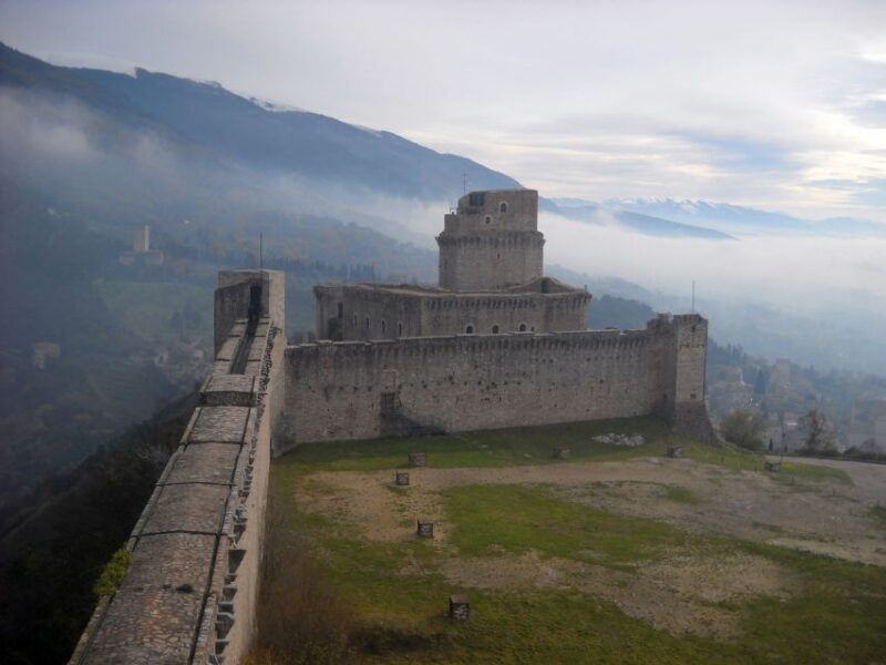 Assisi: Historic Walking Tour - Highlights and Experience