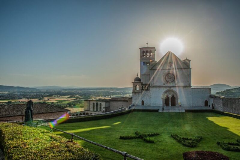 Assisi on the Footsteps of St. Francis and Carlo Acutis - Key Points