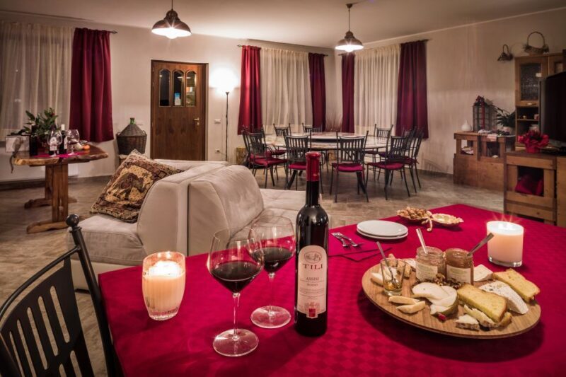 Assisi: Organic Wine and Cheese Tasting - The History of the Winery
