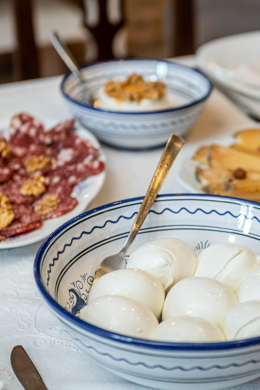 Assisi: Private Cooking Demo & Meal at a Locals Home - Reservation Details