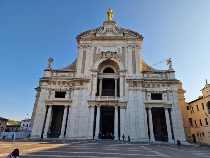 Assisi (St. Francis & St. Claire) Private Day Tour From Rome - Historical Context