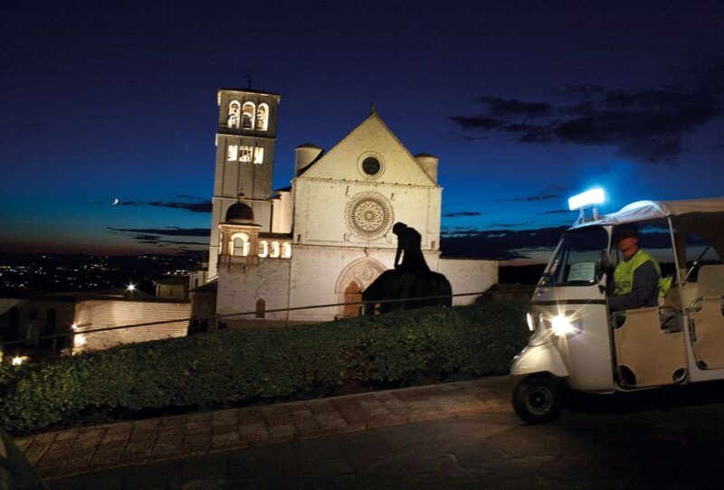 Assisi: The Life of Saint Clare Tour by Tuk Tuk - Landscapes of Subasio Mountain