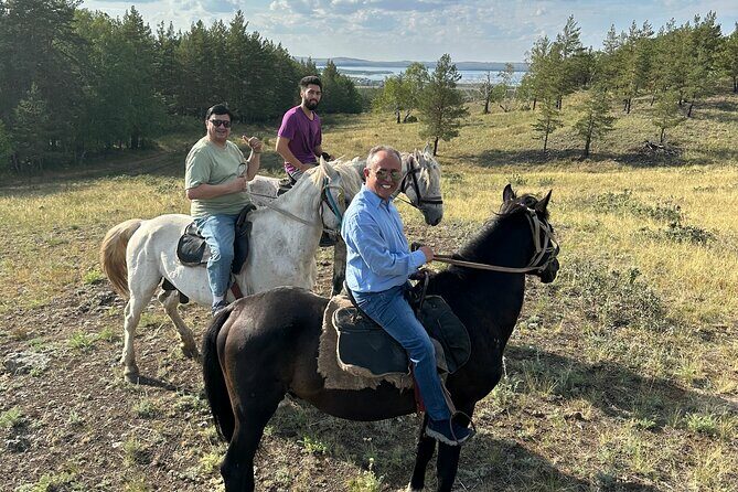 Astana: Burabay Oasis Private Tour+ Lunch+ Pickup+ Bonus Activity - Stop 1: Mountain BolekTau – The Viewpoint