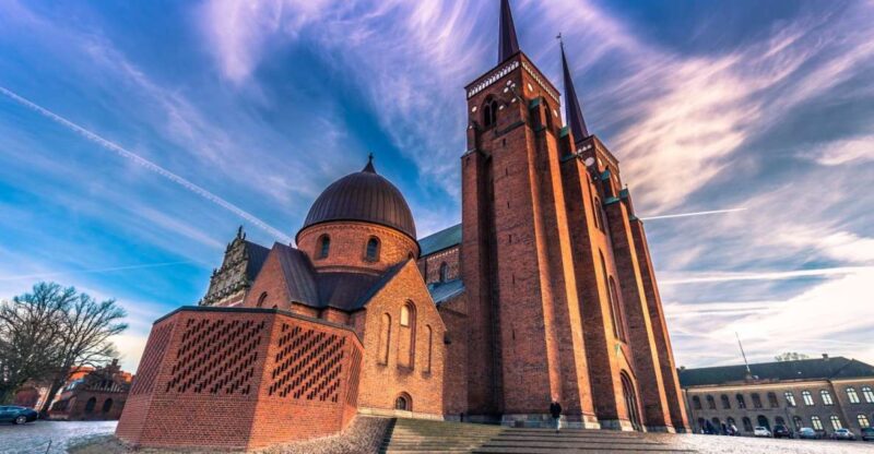Astonishing Roskilde – Private Family Walking Tour - Itinerary Highlights