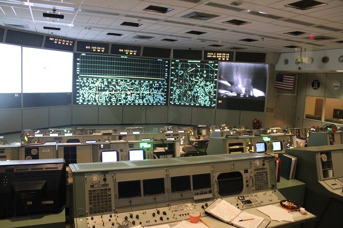 Astroville Tunnel Tour & NASA Space Center Admission With Shuttle - Weather Policy and Group Size