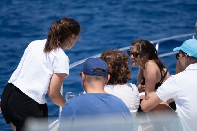 Astypalea: Day Cruise to Vatses and Kaminakia With Lunch - Seafood Pasta Lunch
