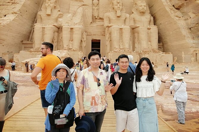 Aswan : Full-Day Private Guided Tour to Abu Simbel Temples - Exploring the Temples