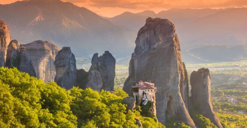 Athens: 3-Day Trip to Meteora by Train With Hotel & Museum - Key Points