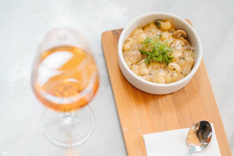 Athens: 4 Greek Dairing Wines Tasting and Food Pairing - Key Points