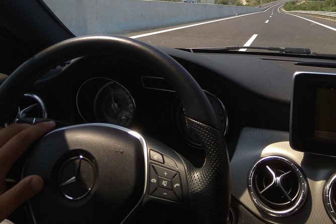 Athens Airport Transfer Service - Inclusions