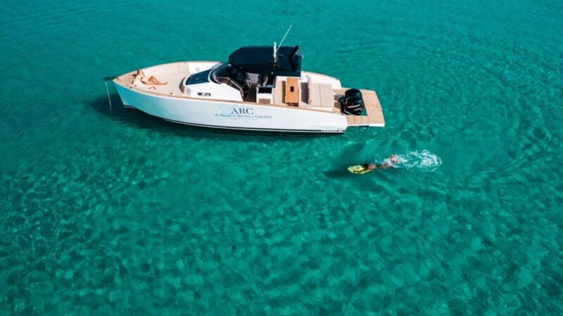 Athens: Athenian Riviera 5H Luxury Boat Cruise - Pristine Beaches and Beauty