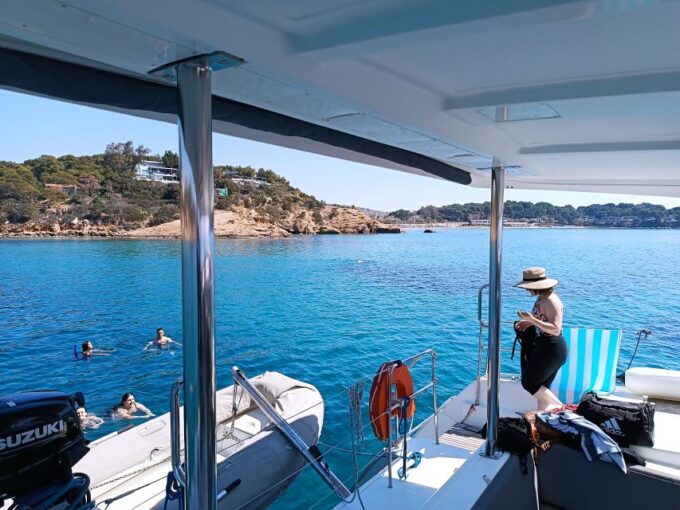 Athens: Catamaran Cruise With Light Lunch and Wine - Scenic Views of the Riviera