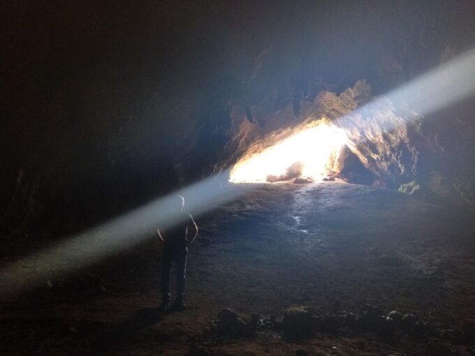 Athens: Delphi, Corycian Cave, and 300 Battlefield Day Trip - Frequently Asked Questions