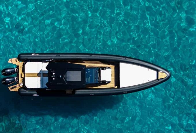 Athens: Exclusive Athens Riviera Cruise ! - Speedboat Ride to Cape Sounion