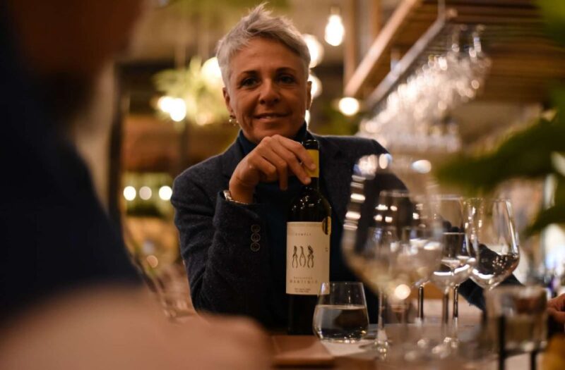 Athens: Food and Wine Tasting Tour at Night - Tour Duration and Accessibility
