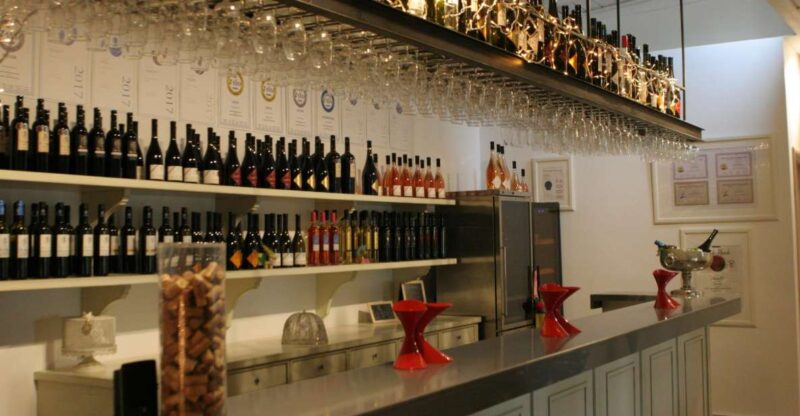 Athens: Full-Day Evia Private Wine Tour With Spa Treatment - Pickup and Itinerary