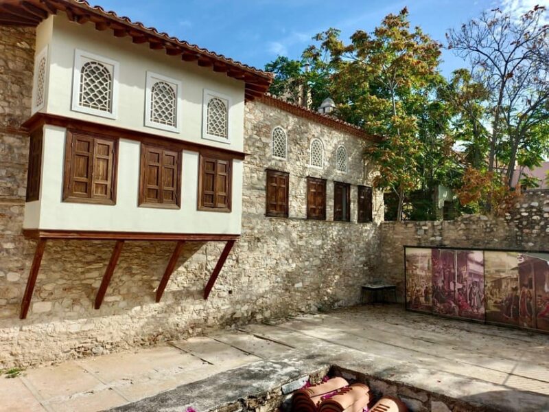 Athens: Hidden Gems Guided City Walking Tour - Experience Highlights
