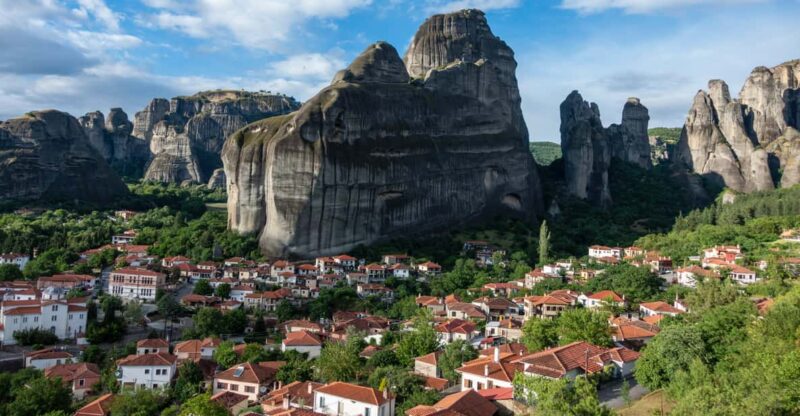 Athens: Meteora Day Trip With Audio Guide and Lunch Option - Key Points