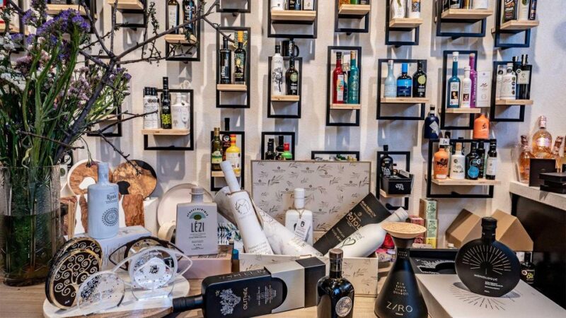 Athens: Private Olive Oil Tasting Experience - Tasting the Olive Oils